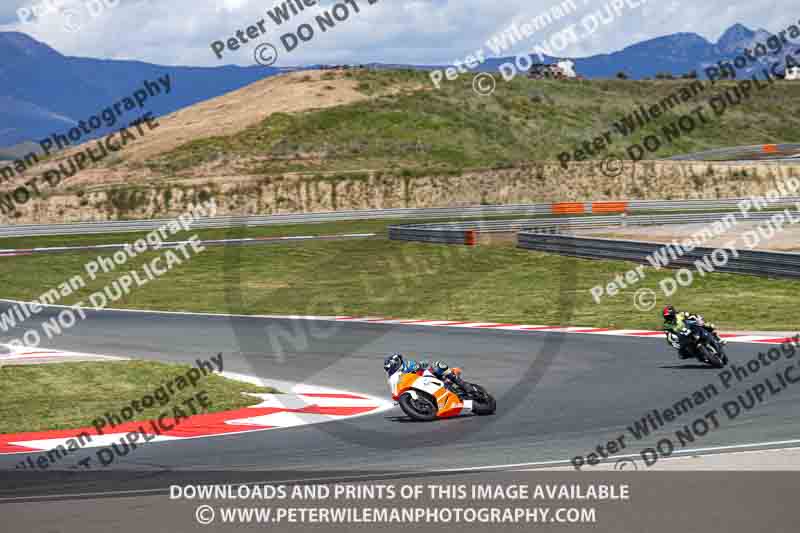 cadwell no limits trackday;cadwell park;cadwell park photographs;cadwell trackday photographs;enduro digital images;event digital images;eventdigitalimages;navarra;no limits trackdays;peter wileman photography;racing digital images;trackday digital images;trackday photos